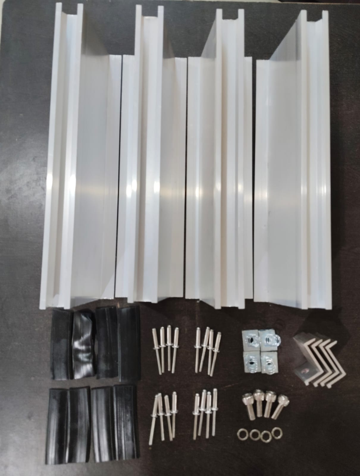 1 Solar Panel mounting kit with 100x300mm Micro channels